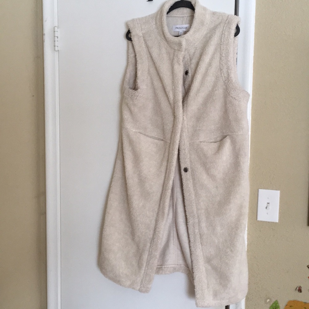 🎉 $10 closet 🎉 prologue xl teddy bear sweater